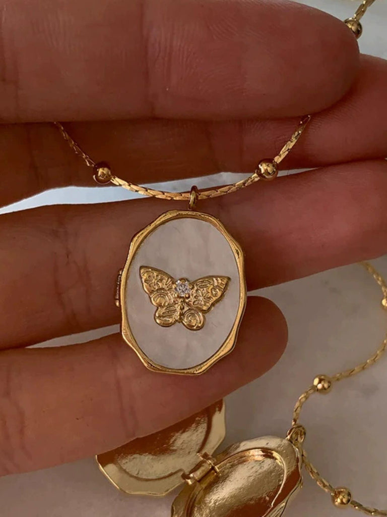 Collier pendentif cadre photo papillon vintage