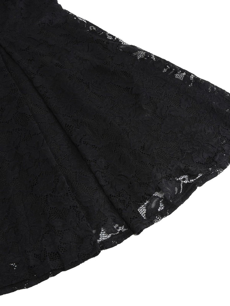 Robe en dentelle unie à col en V et sans manches années 1950