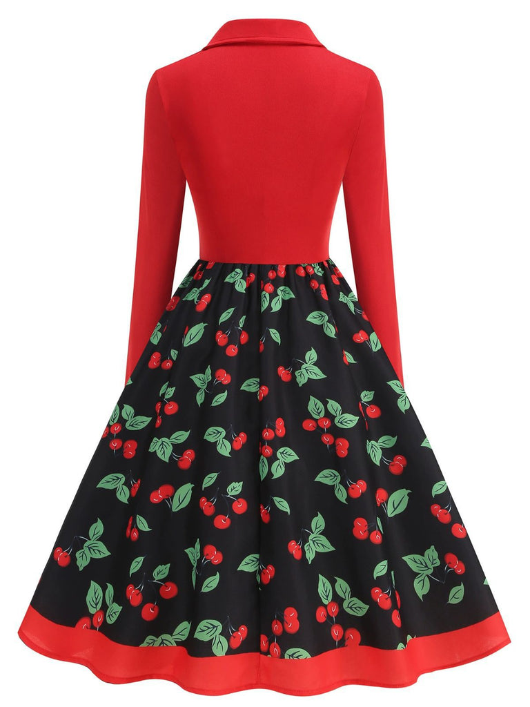 Robe trapèze rouge cerises et à manches longues années 1950