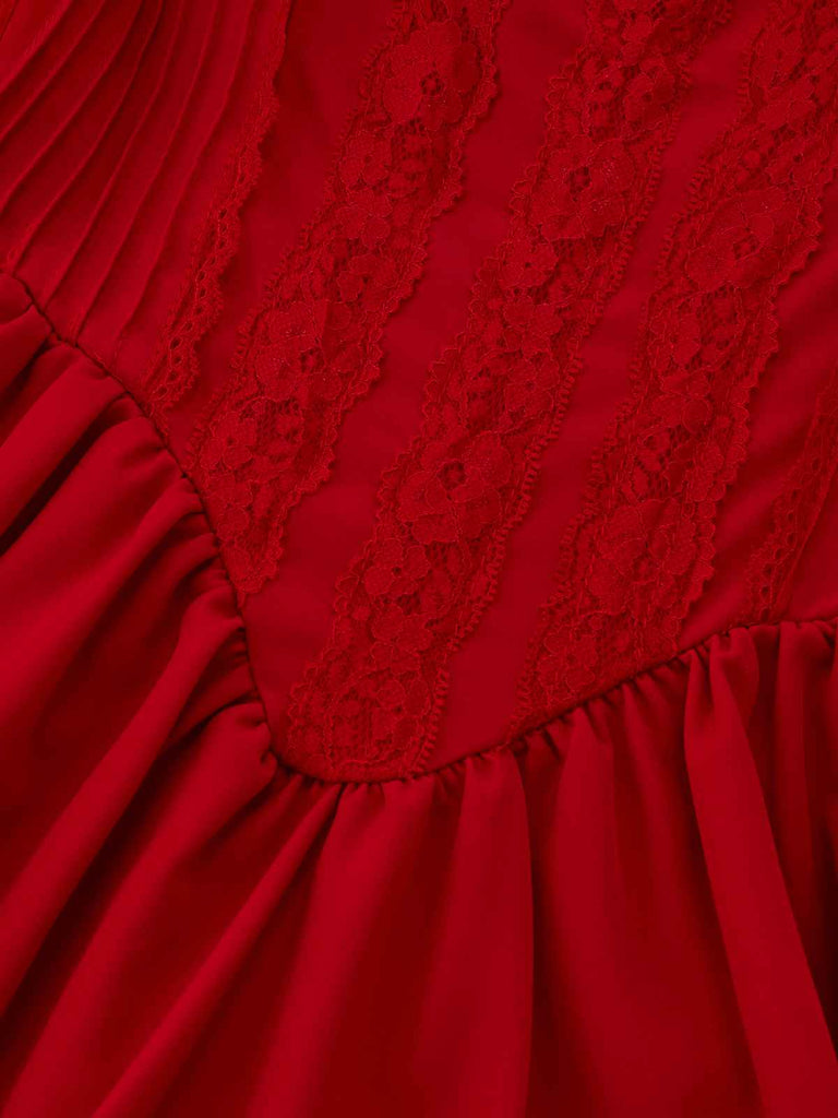 Robe gothique en dentelle avec nœud papillon années 1950