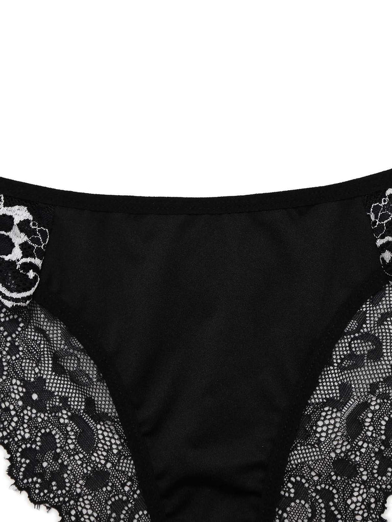 Chemise de nuit noire en velours et dentelle des années 1950