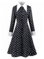 Robe noire style Mercredi Addams des années 1940