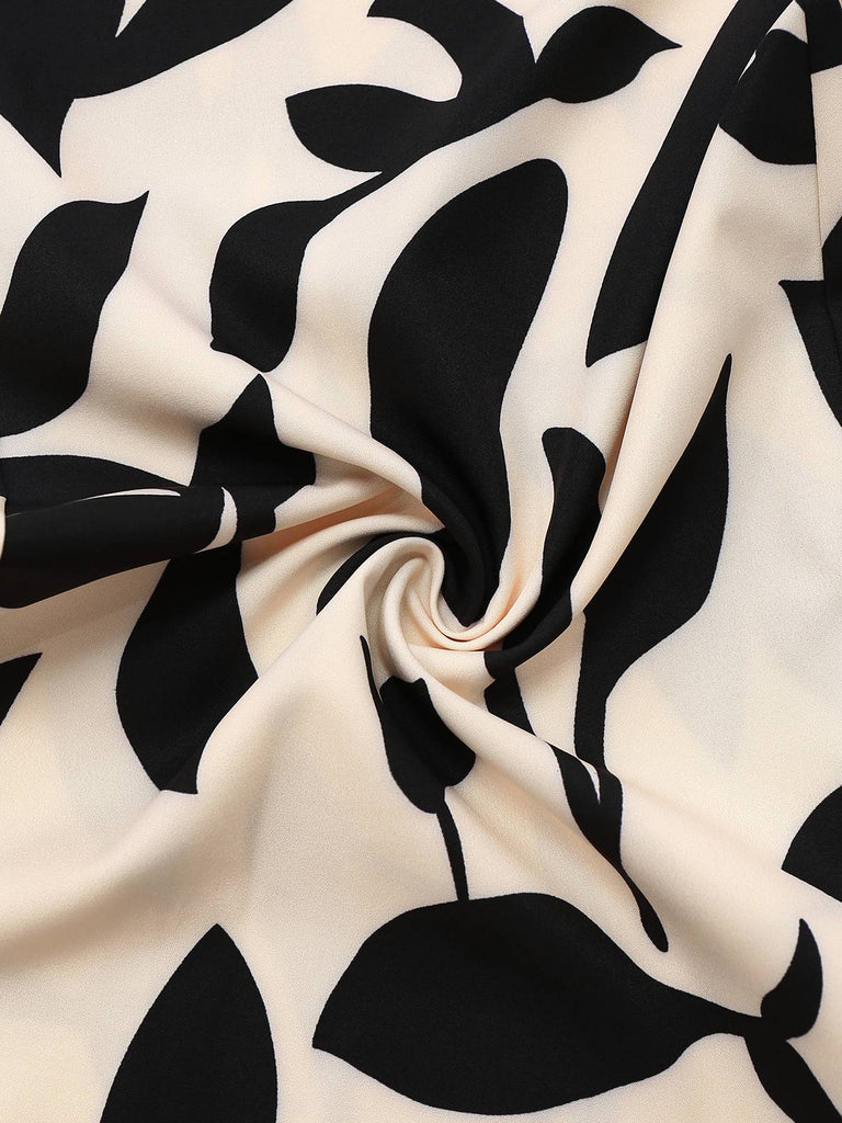 Combinaison beige col surplis motif silhouette de feuilles des années 1930