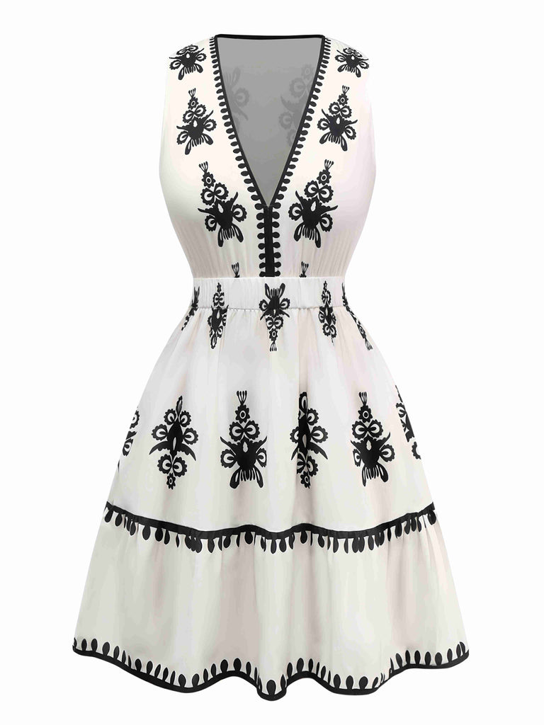 Robe blanche imprimés tribaux style bohème col en V profond années 1970