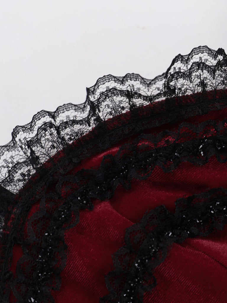 Robe de Noël bordeaux gothique en velours chaînes et strass années 1950