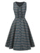 Robe grise à carreaux à volants années 1950