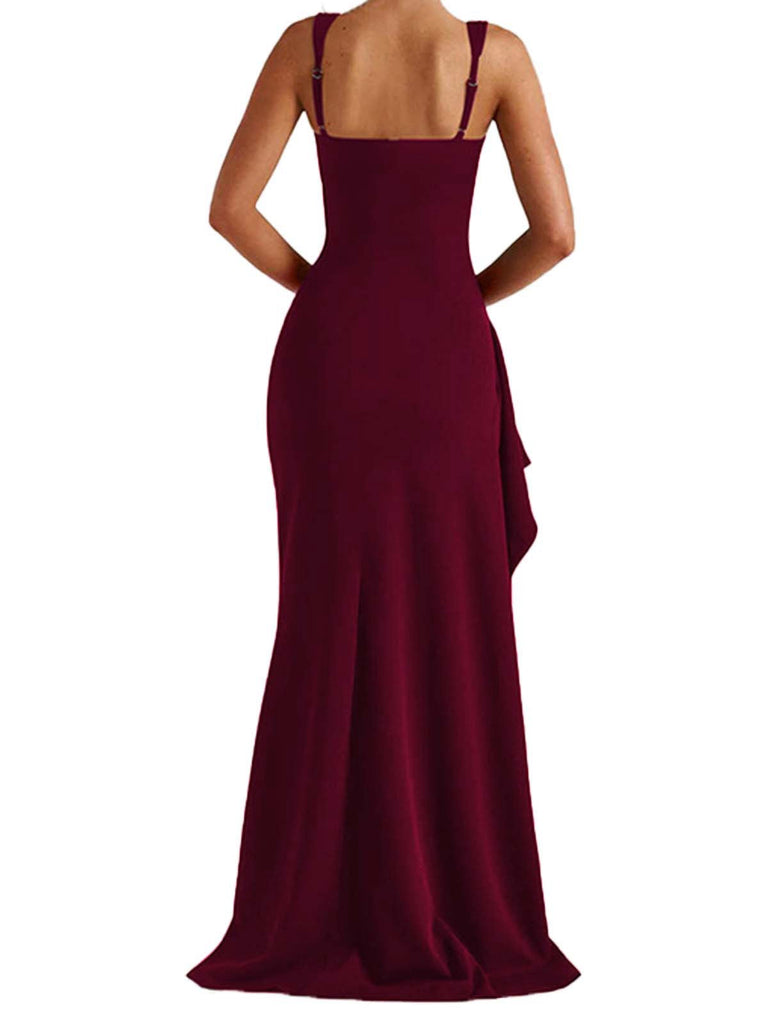 Robe moulante unie à col carré et fente haute des années 1930