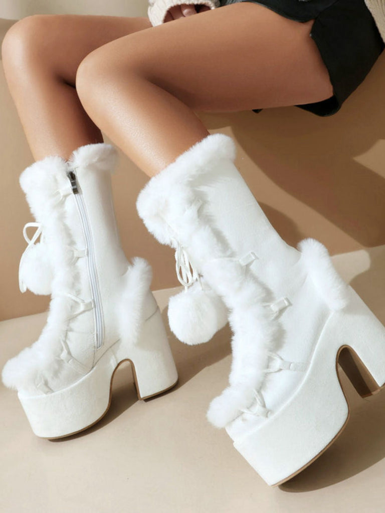 Bottes à talons hauts et bout rond en fausse fourrure vintage