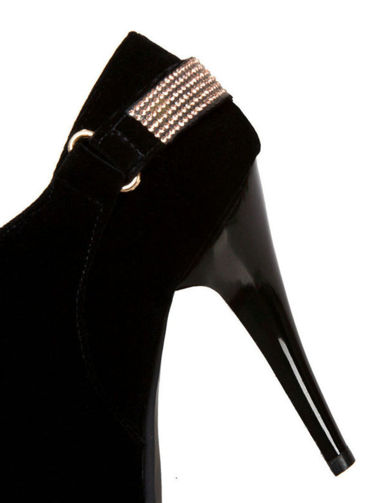 Escarpins vintage en velours uni bout pointu