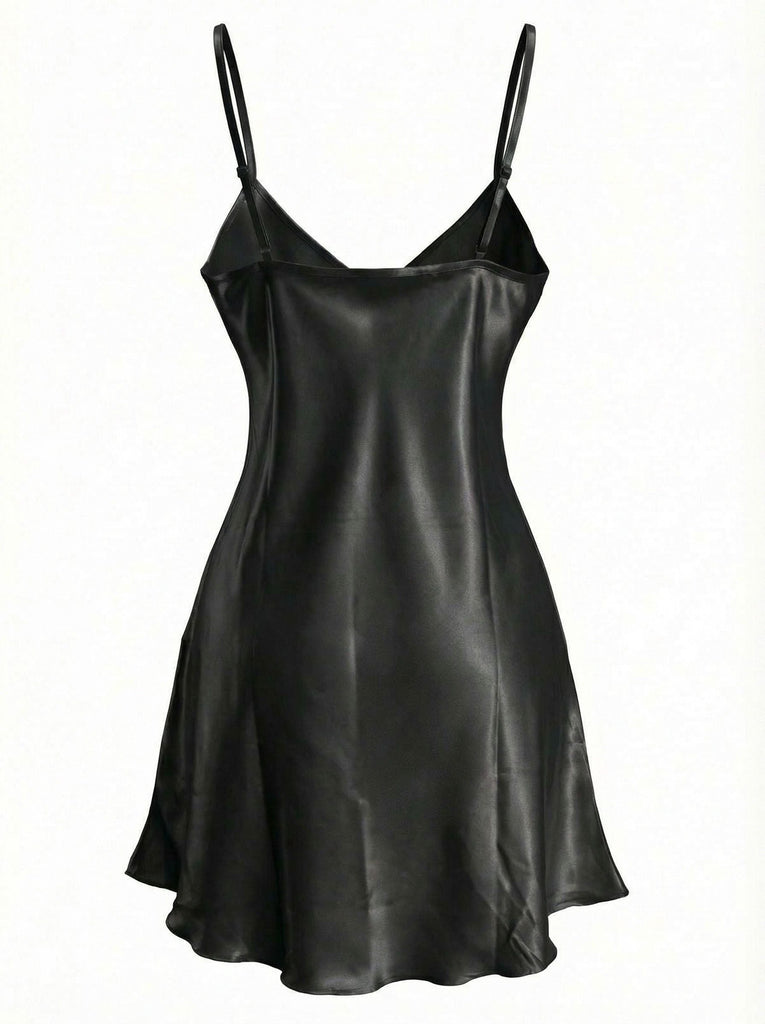 Chemise De Nuit Dentelle Col V Uni Bretelles Fin Année 1960