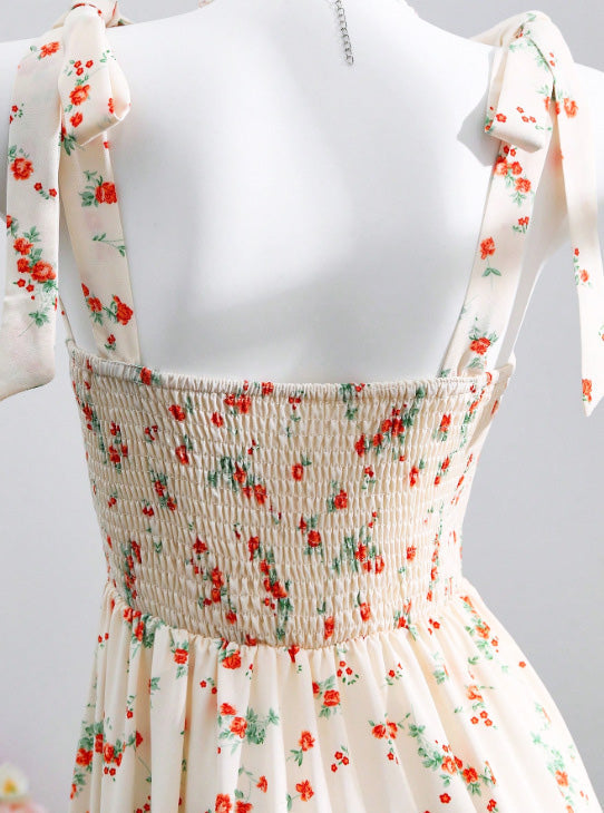 Robe Col Cœur à Bretelles Nouées Petites Fleurs Beige Années 1950