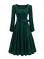 Robe de Noël en velours col carré manches longues des années 1950