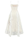 Robe beige en dentelle fleurie à volants et nœud années 1940