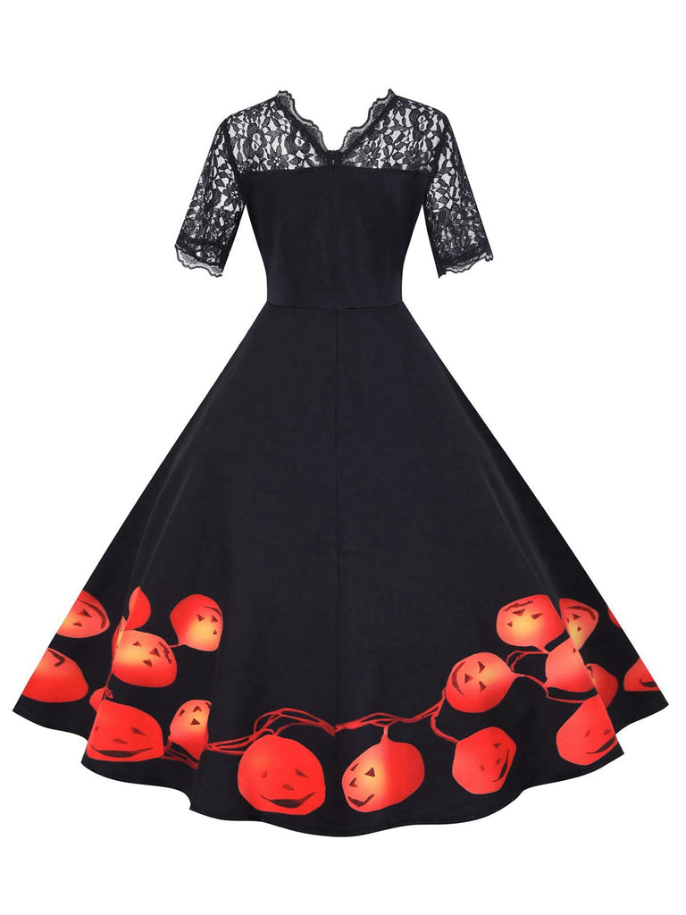 Robe noire patchwork à manches en dentelle pour Halloween des années 1950