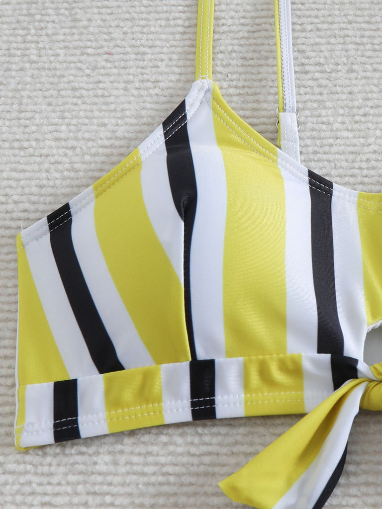 Ensemble bikini à bretelles rayures verticales contrastées nœud années 1940