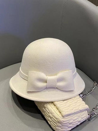 Chapeau cloche vintage en fausse laine unie avec nœud papillon