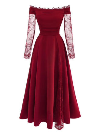 Robe bordeaux épaules dénudées manches longues en dentelle années 1930