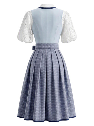 Ensemble 2PCS bleu avec robe florale à col carré, tablier et top court Années 1950