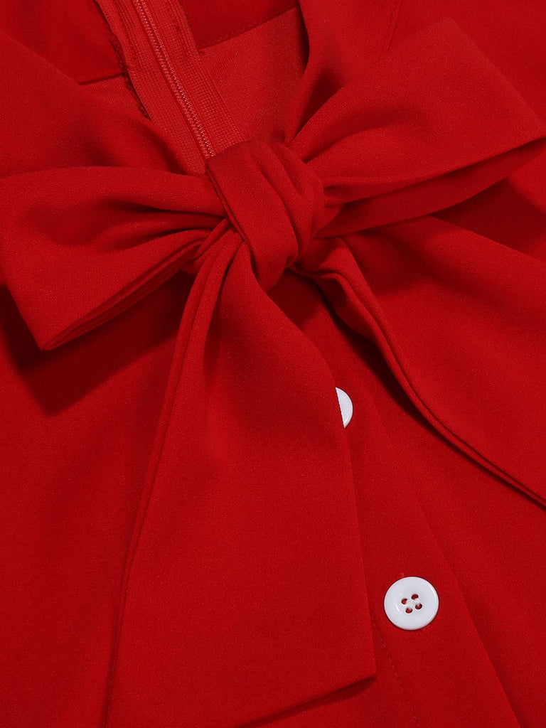 Robe trapèze à pois col nœud manches cape des années 1950