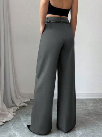 Pantalon large taille haute bordeaux des années 1960