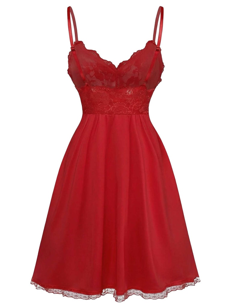 Nuisette à fines bretelles et nœud en dentelle années 1940