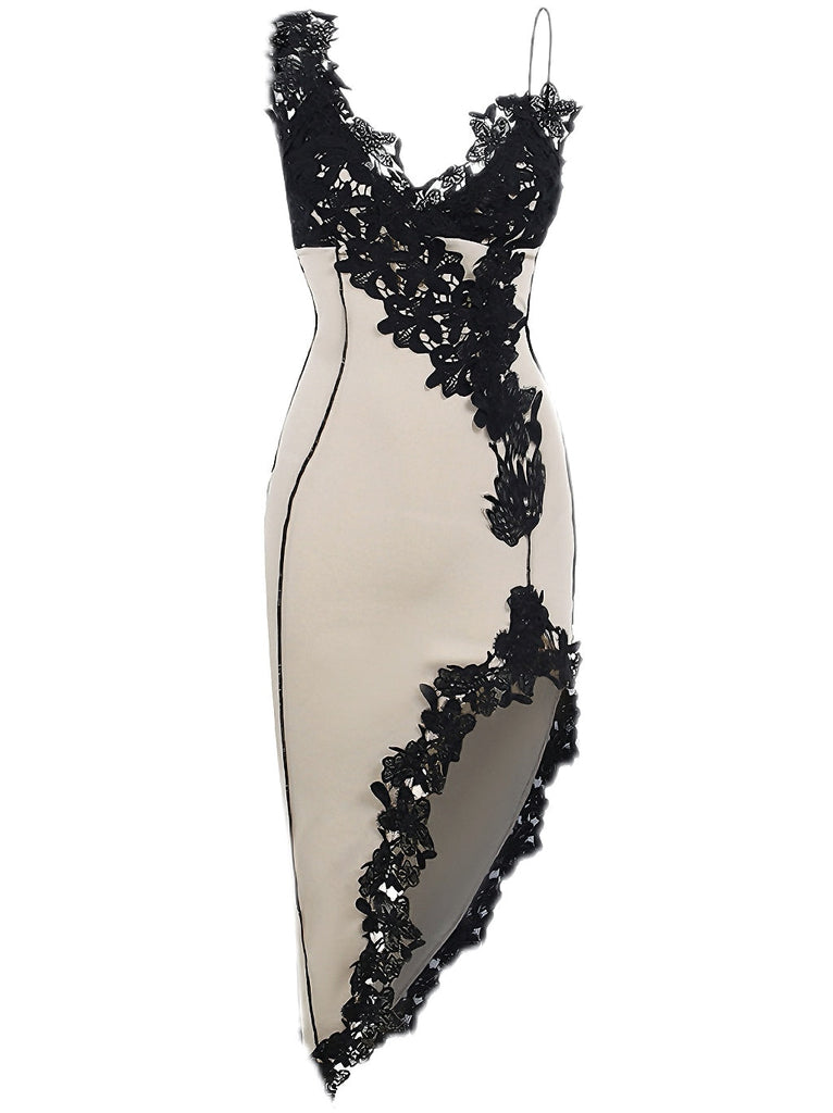 Robe moulante asymétrique en dentelle col V profond années 1960