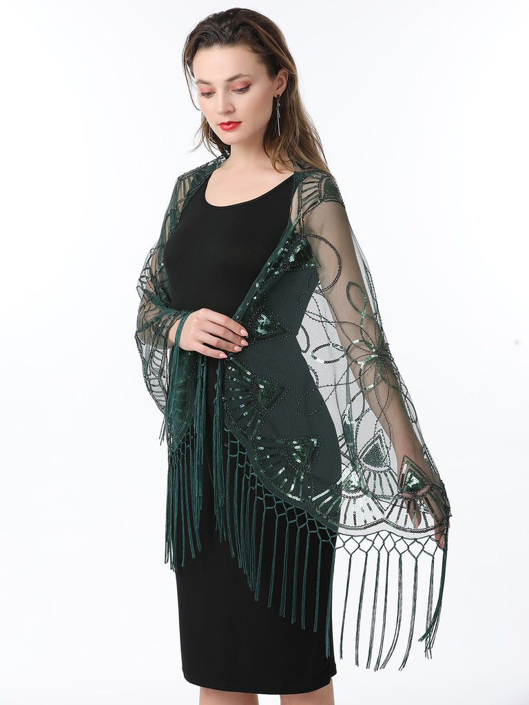 Cape en maille à paillettes et pompons des années 1920