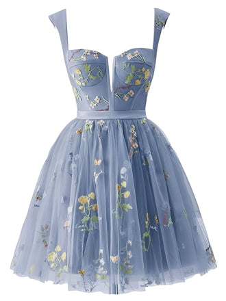 Robe courte en dentelle florale brodée années 1970