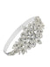 Bandeau argenté orné de cristaux floraux sur fond blanc
