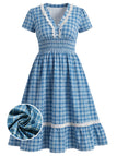 [Prévente] [Grande Taille] Robe Col V Boutonnée à Carreaux et Bordure en Dentelle Bleue Années 1940