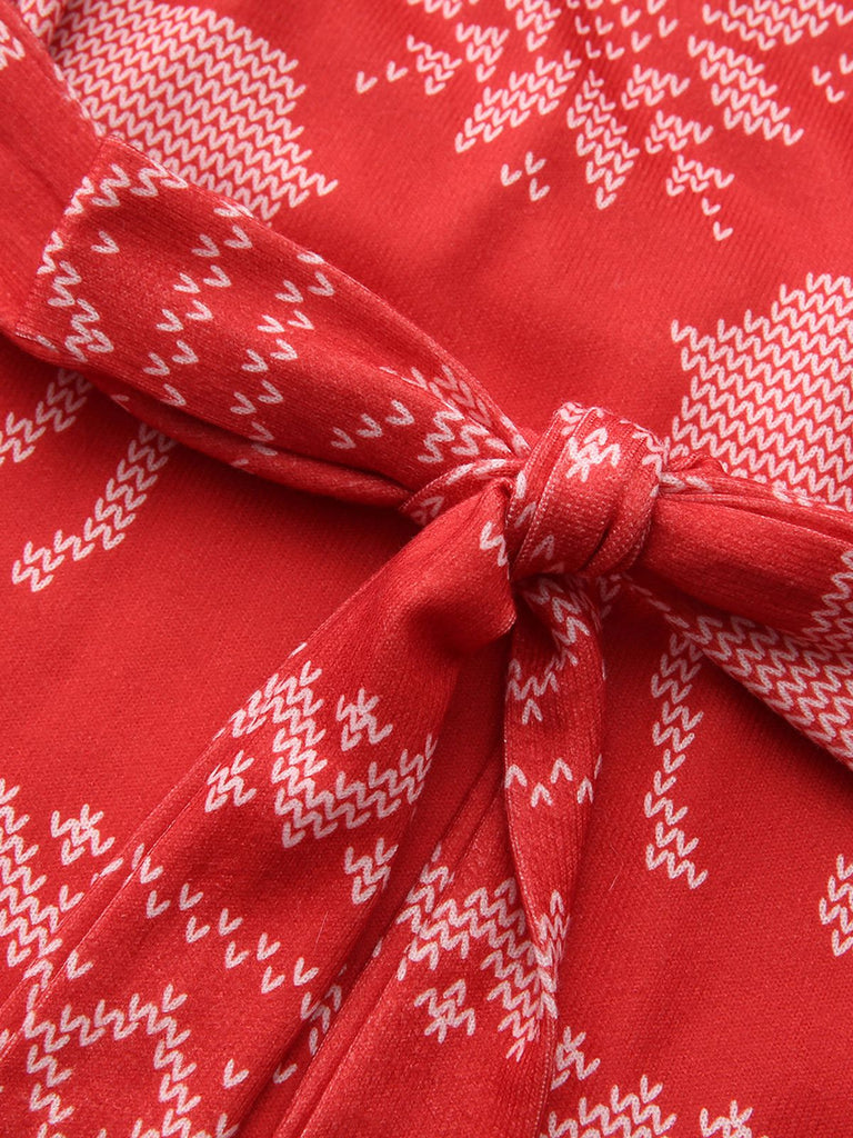 Robe rouge avec motif rennes et flocons de neige années 1960