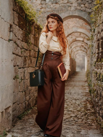 Ensemble chemisier coton et pantalon bretelles années 1930