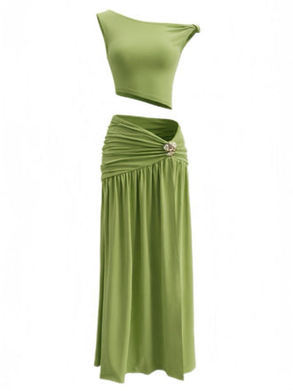 Glamorous 1930s style convertible off-shoulder top and ruched maxi skirt set with metal accents, perfect for vintage themed events and evening wear