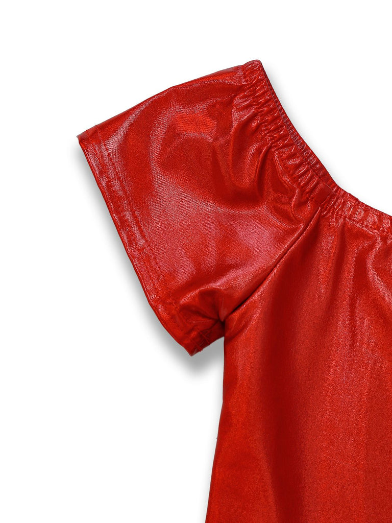 1970s Haut disco métallisé à épaules dénudées et manches courtes