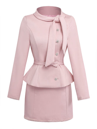Ensemble blazer et jupe boutonnés rose pâle années 1980