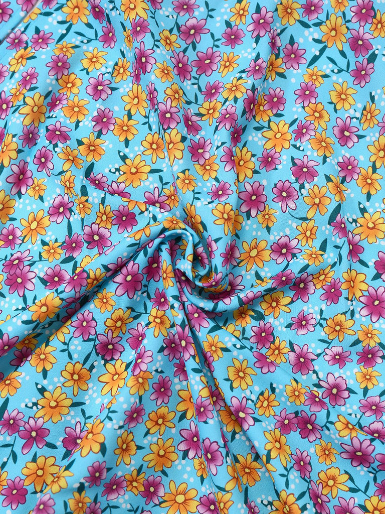 Robe Courte Bleue Marguerites Col V Fente Années 1960