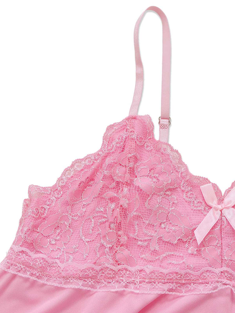 Nuisette à fines bretelles et nœud en dentelle années 1940