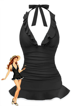 Un maillot de bain une pièce noir d'inspiration vintage, avec un col halter à volants et un corsage froncé, présenté avec une illustration de mode rétro.