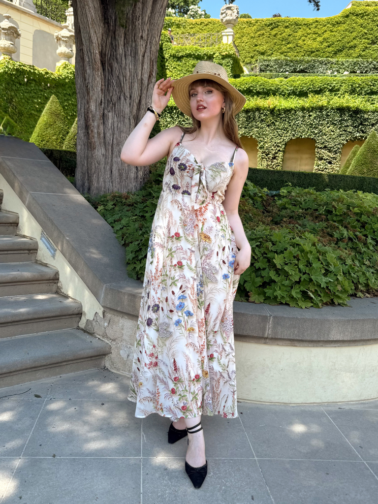 Robe bohème multicolore à fleurs col V années 1930