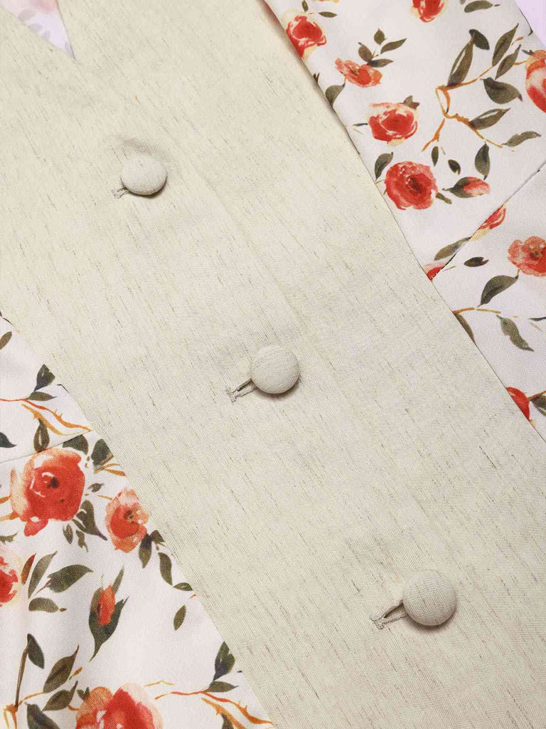 [Prévente] Robe ceinturée beige et rouge à motifs de roses peintes des années 1950