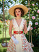 [Prévente] Robe ceinturée beige et rouge à motifs de roses peintes des années 1950