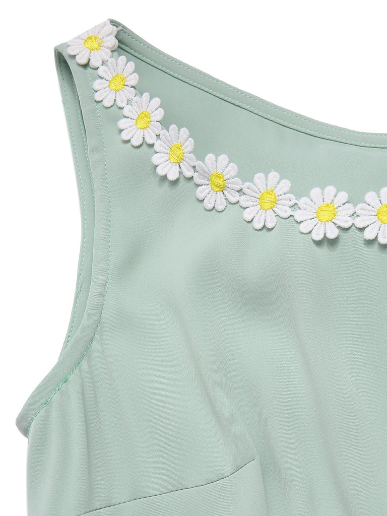 [Prévente] Robe brodée de marguerites en tulle vert aqua des années 1950