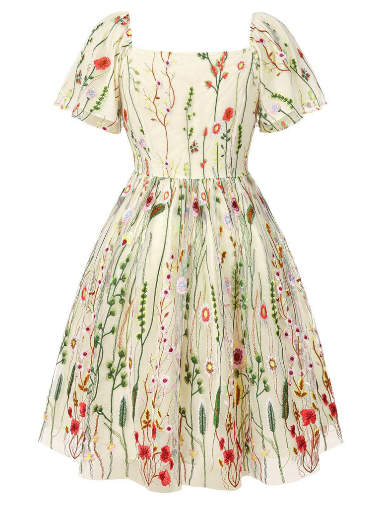 [Prévente] [Grande taille] Robe à manches volantées et broderie florale des années 1940