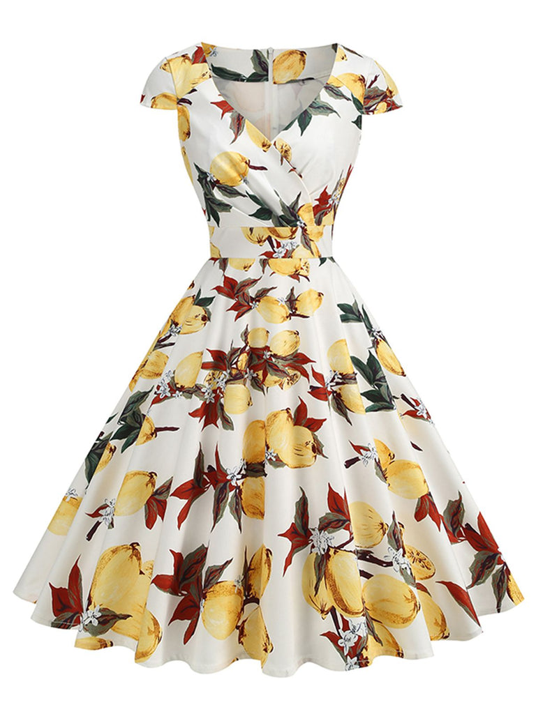Robe Jaune motif citron surplombante col V des années 1950
