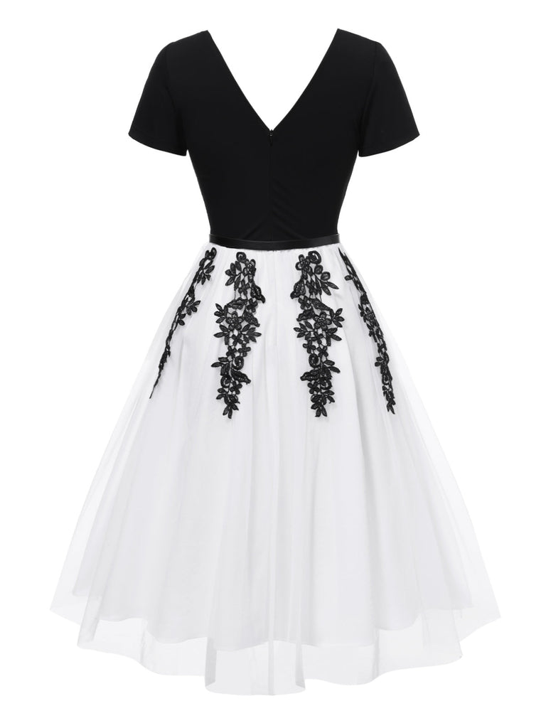 [Prévente] Robe patchwork en maille brodée noire et blanche années 1950