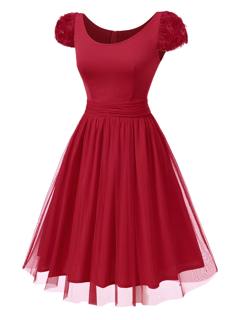 [Prévente] Robe rouge à col rond avec rose 3D des années 1950