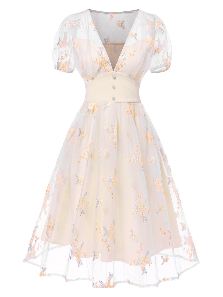 [Prévente] Robe blanche à fleurs brodées col V profond années 1950