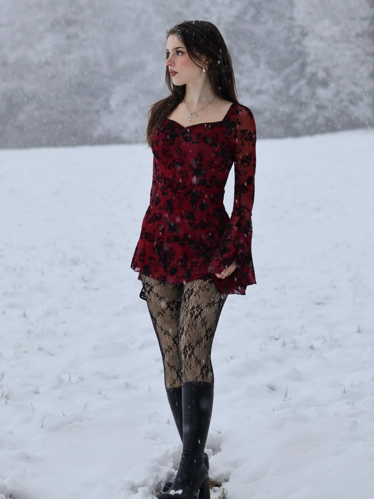 Robe vin rouge en dentelle florale manches évasées années 1950