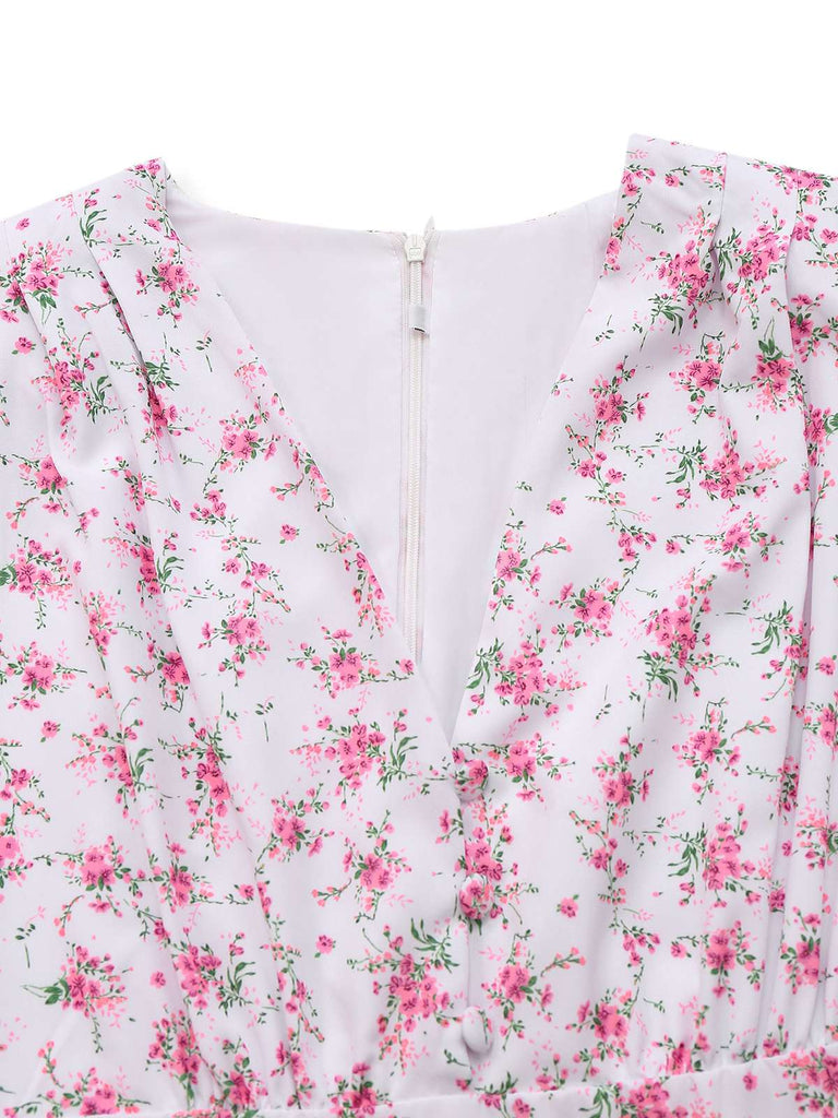 Robe lavande col V manches bouffantes à petites fleurs des années 1940