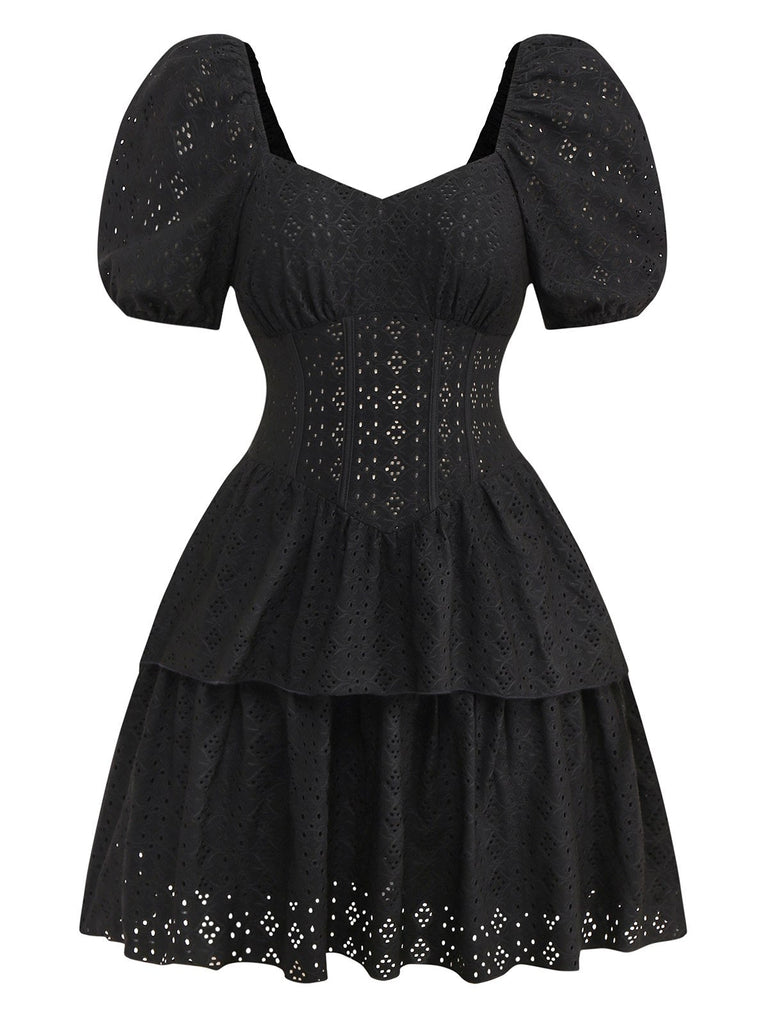 Robe corset bouffante noire en maille creuse des années 1950